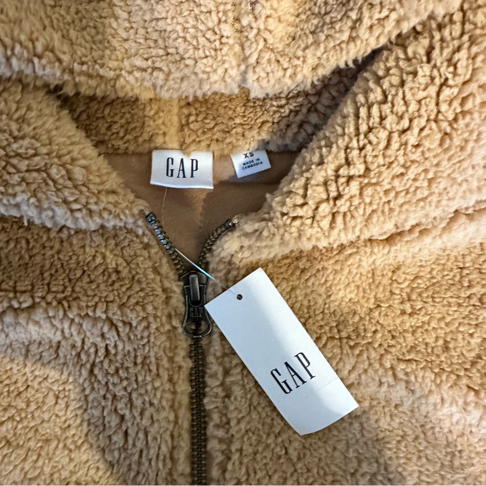 NWT Gap Cozy Tan Sherpa Hoodie - Picture 6 of 12